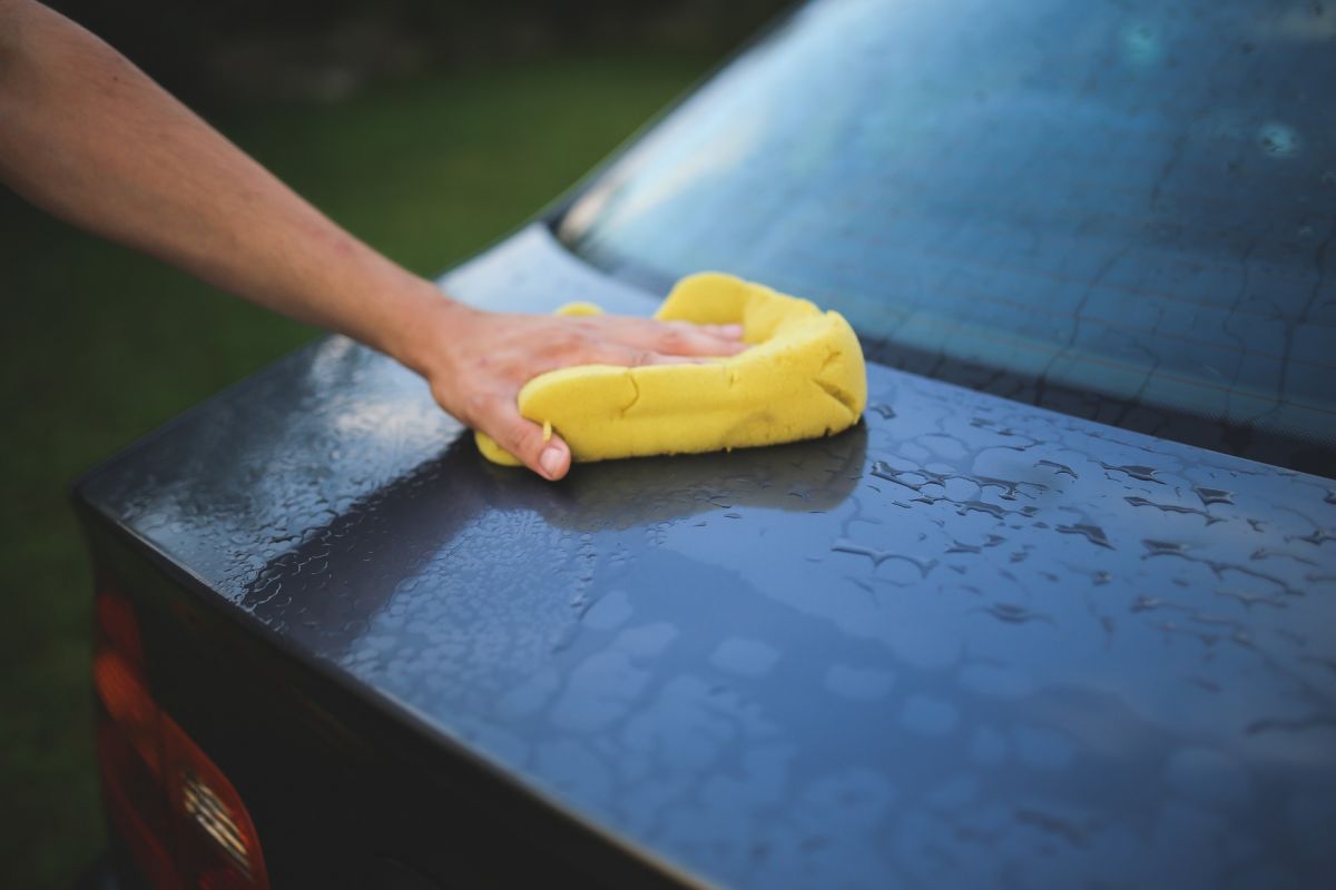 wash car