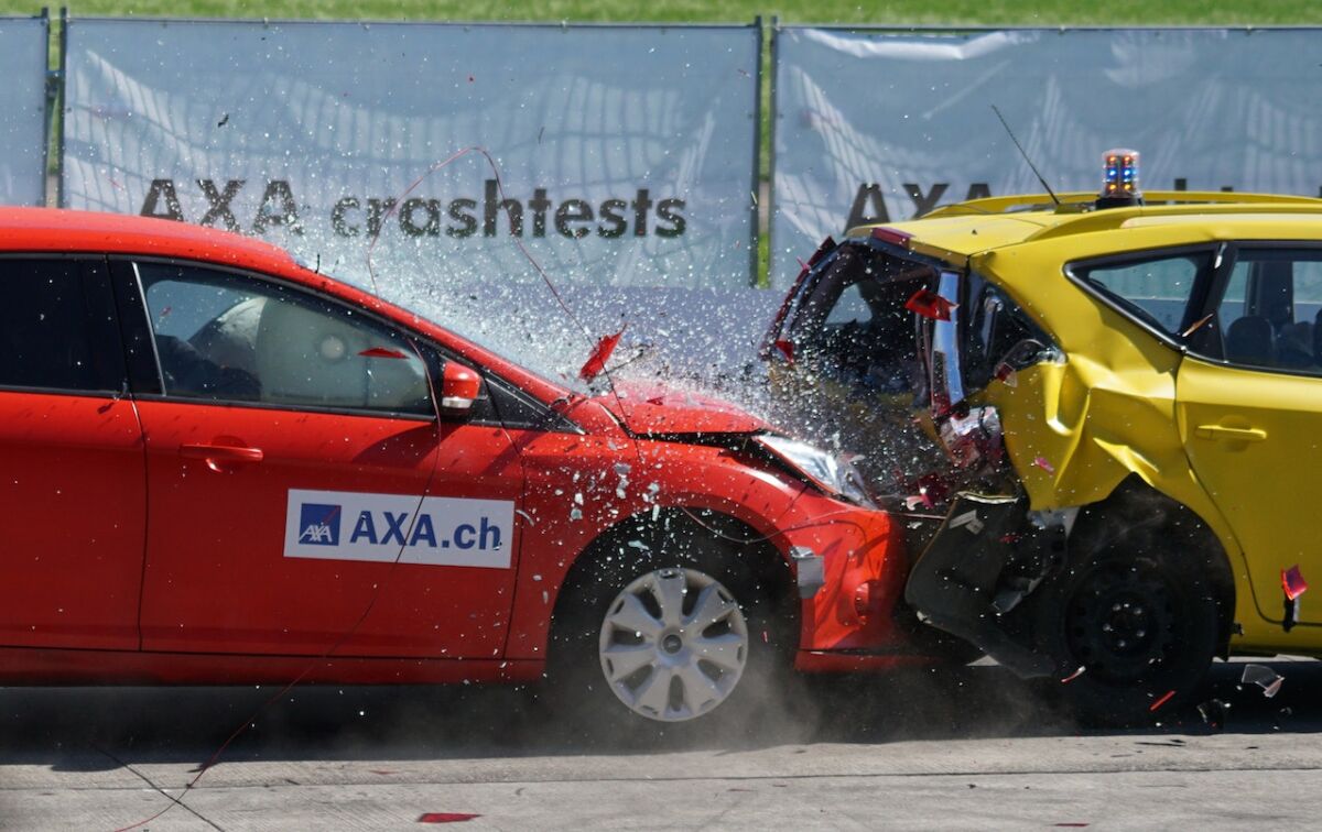 car crash test